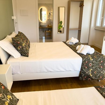 Isola 163 Guest House Фиумичино Екстериор снимка