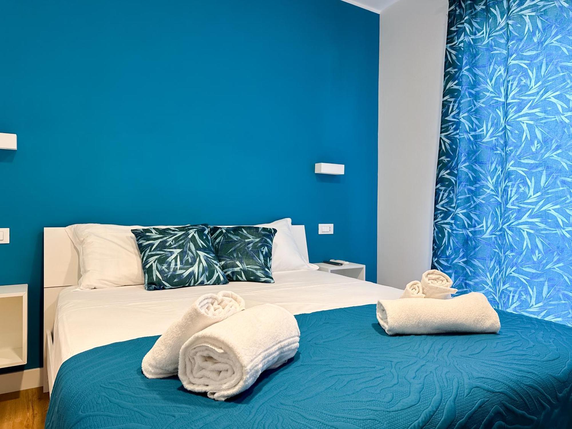Isola 163 Guest House Фиумичино Екстериор снимка